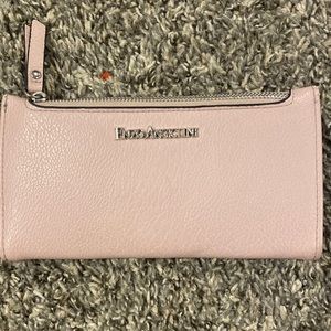 Enzo Angiolini Wallet
